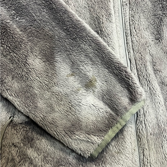 Women’s Fuzzy The North Face full zip jacket size Medium - Picture 8 of 10